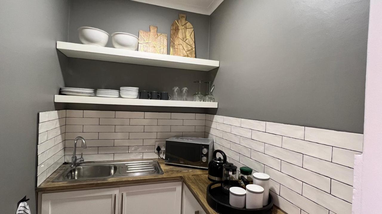35 On Fairview Apartment คลูฟ ภายนอก รูปภาพ